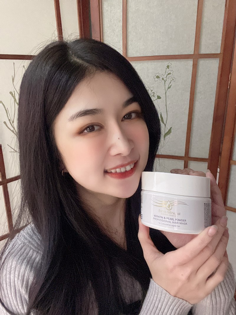 女人知己試用大隊,口碑行銷,部落客行銷,Extra Mineral 專業護色髮膜,Extra Mineral角蛋白&珍珠粉-專業護色髮膜,Extra Mineral,專業護色髮膜,無爭議化學物質,無環境傷害,無動物實驗,以色列原裝進口,含有珍貴角蛋白,珍珠粉和死海礦物質,修復染燙後受損髮質，同時具有強大的護色功用,礦物質微量元素是組織修復的重要元素,深層修護,柔順保水光澤重現髮絲生命力,回購率高,Extra Mineral結合創新美容技術與死海天然礦藏,獨特配方在修護髮絲的同時不造成髮根負擔,由專業化學家配製，經過以色列認證實驗室的嚴格測試，以確保其安全性和有效性,Extra Mineral系列香氛以舊巴黎街道的記憶為基調，加入地中海的獨特氛圍，以柑橘,桉樹,石榴為主調,以色列政府頒發傑出產品出口製造商,優良死海產品標章,GMP ISO認證,生菌數檢驗合格