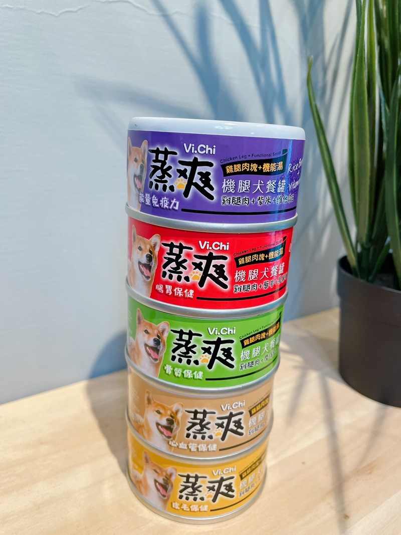女人知己試用大隊,口碑行銷,部落客行銷,維齊 Vi.Chi 蒸爽機腿犬餐罐 80g,鮮嫩大塊雞腿肉,機能高湯補充營養與水分,低卡路里,低脂肪,易吸收,增強體質,大塊肉塊,口感十足