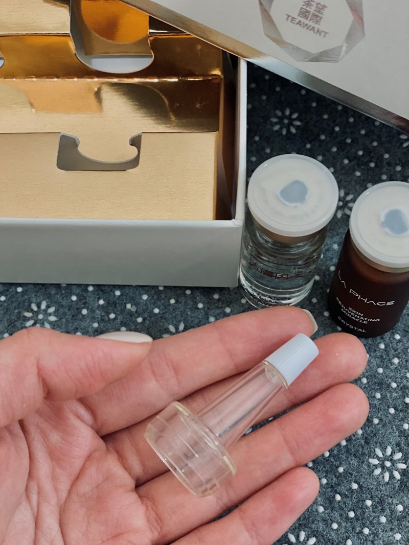 女人知己試用大隊,口碑行銷,部落客行銷,La Phace 活膚因子精華液,獨家智慧寡胜肽因子,活化肌膚,調理肌膚紋路,使肌膚回復柔順平和的線條,加強保濕修護,延緩肌膚老化,維持肌膚健康,使肌膚散發光彩,維持肌膚彈性