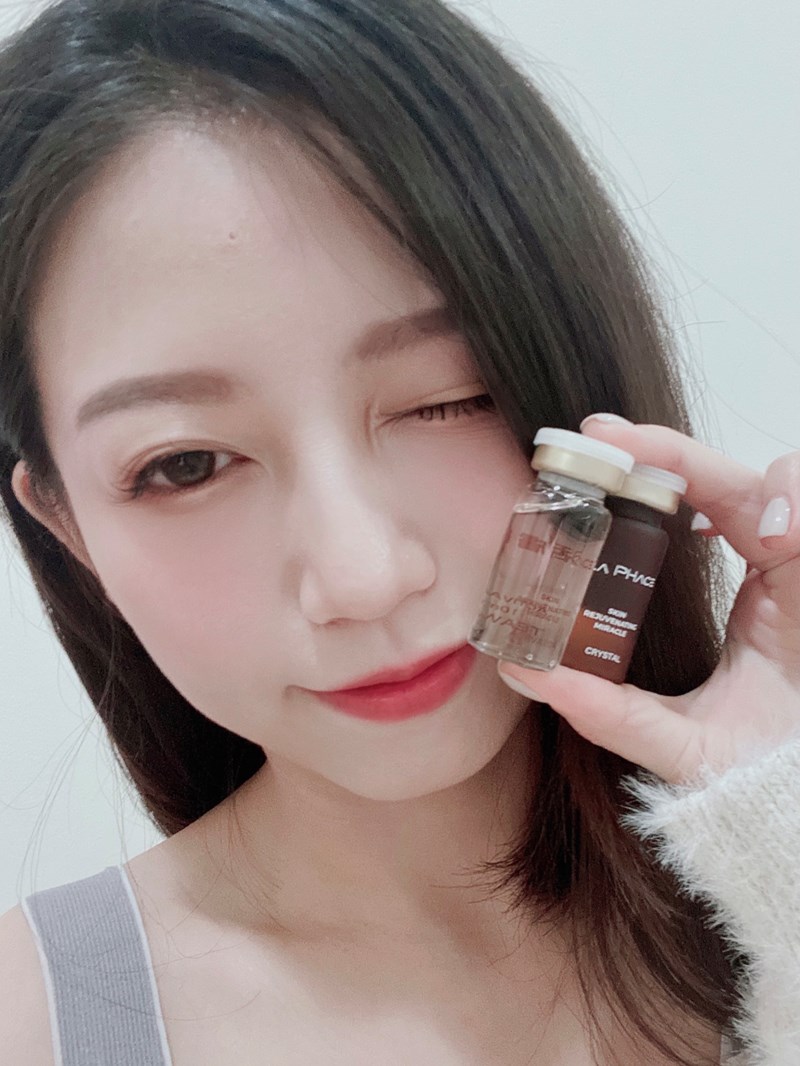 女人知己試用大隊,口碑行銷,部落客行銷,La Phace 活膚因子精華液,獨家智慧寡胜肽因子,活化肌膚,調理肌膚紋路,使肌膚回復柔順平和的線條,加強保濕修護,延緩肌膚老化,維持肌膚健康,使肌膚散發光彩,維持肌膚彈性