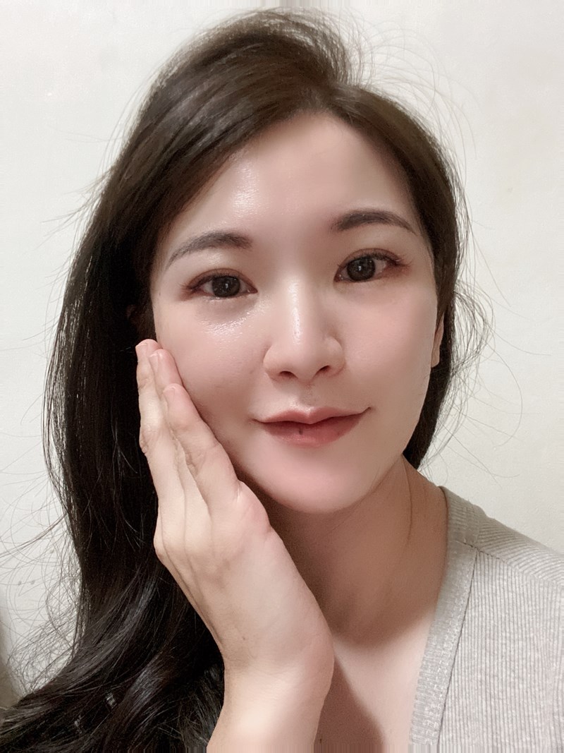 女人知己試用大隊,口碑行銷,部落客行銷,La Phace 極致煥顏精華液,La Phace,茶望國際,水解胎盤(羊)萃取物,保濕,潤澤,對抗肌膚老化,晶亮光澤,飽滿肌膚,調理肌膚紋路