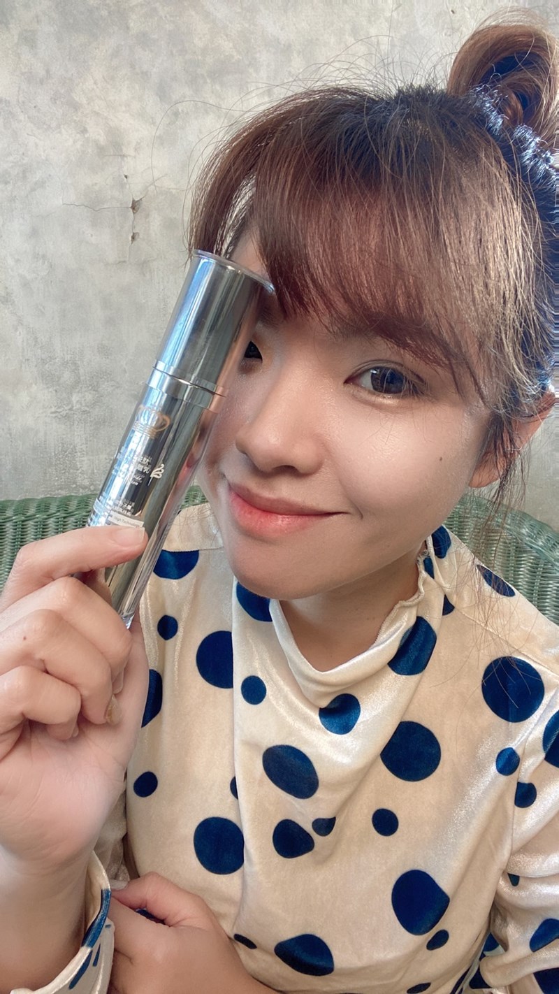 女人知己試用大隊,口碑行銷,部落客行銷,Marine C. 膠原蛋白胜肽 高效防曬隔離乳,MarineC,膠原蛋白胜肽,防曬隔離乳,Marine C.美人心,小銀瓶,防曬隔離乳30ml,隔離選的好，出門沒煩惱,女人我最大，玩美研究室推薦,一瓶頂三瓶，裸妝者最愛,1000道爾頓,膠原蛋白胜肽微分子,質地細,透氣感高,保濕,高CP值,一瓶就可以還妳漂漂臉,防曬,胜肽微分子,粉底液,遮瑕,裸妝,台灣MIT,一瓶多用途,無比透氣感