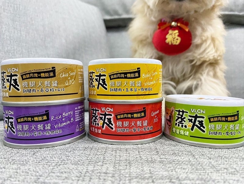 女人知己試用大隊,口碑行銷,部落客行銷,維齊 Vi.Chi 蒸爽機腿犬餐罐 80g,鮮嫩大塊雞腿肉,機能高湯補充營養與水分,低卡路里,低脂肪,易吸收,增強體質,大塊肉塊,口感十足