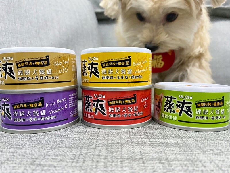女人知己試用大隊,口碑行銷,部落客行銷,維齊 Vi.Chi 蒸爽機腿犬餐罐 80g,鮮嫩大塊雞腿肉,機能高湯補充營養與水分,低卡路里,低脂肪,易吸收,增強體質,大塊肉塊,口感十足