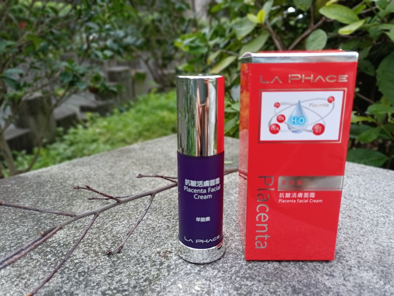 女人知己試用大隊,口碑行銷,部落客行銷,La Phace 抗皺活膚面霜,茶望國際,一抹就爆水,清爽不黏膩,水解胎盤(羊)萃取液,鎖水,改善暗沉,柔嫩,維持肌膚彈性,延緩肌膚老化,淡化皺紋,全天保水不間斷