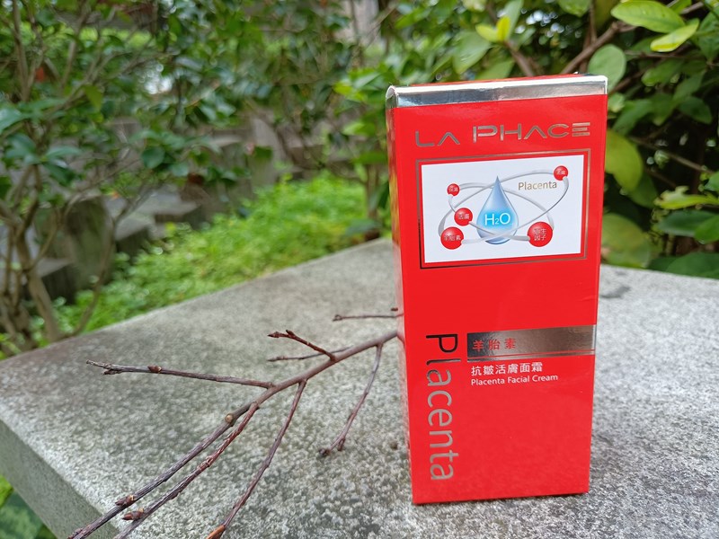 女人知己試用大隊,口碑行銷,部落客行銷,La Phace 抗皺活膚面霜,茶望國際,一抹就爆水,清爽不黏膩,水解胎盤(羊)萃取液,鎖水,改善暗沉,柔嫩,維持肌膚彈性,延緩肌膚老化,淡化皺紋,全天保水不間斷