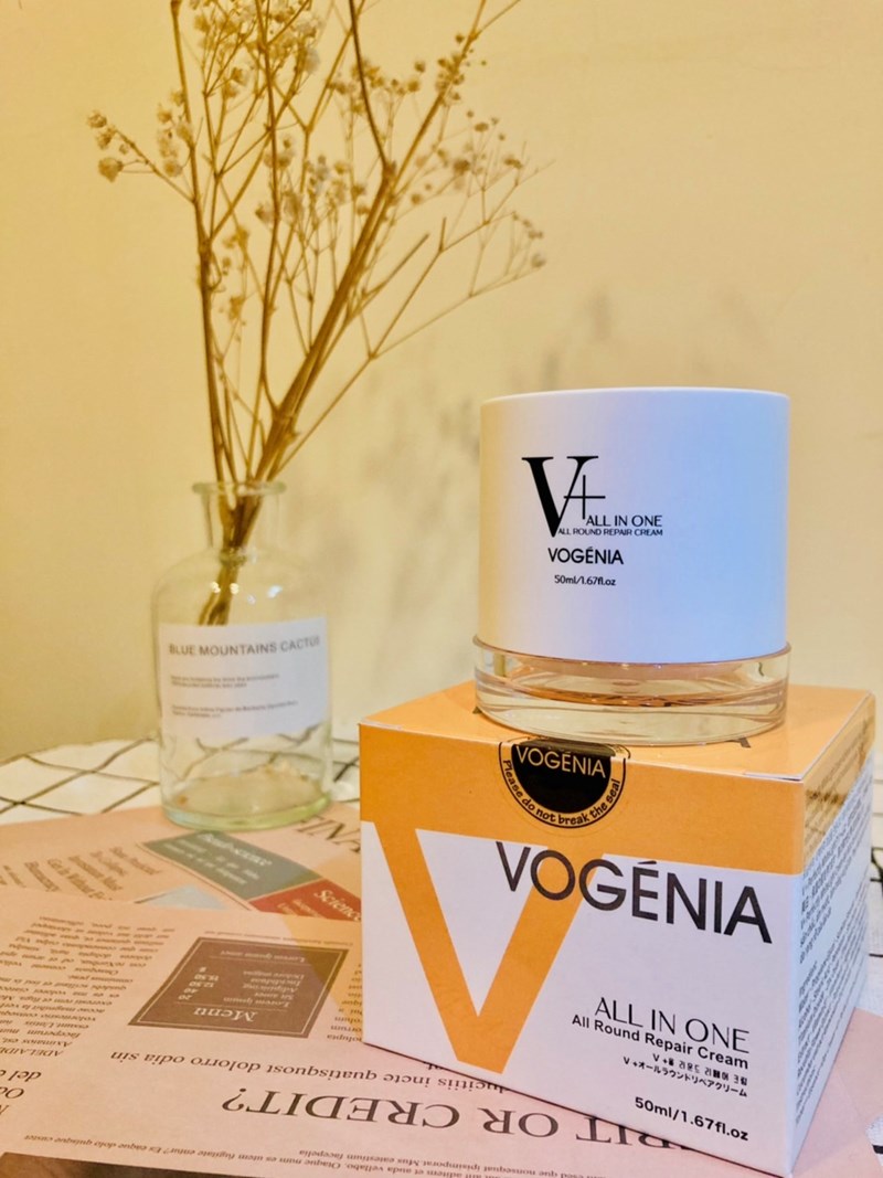 女人知己試用大隊,口碑行銷,部落客行銷,V+全方位修護乳霜,VOGÉNIA V+全方位修護乳霜,舒緩肌膚壓力,生活壓力也是會造成肌膚老化的原因之一,有研究報告指出，生活壓力可能是指生理上的睡眠不足,工作的壓力,人際關係等，還有外在的環境,現今的疫情,氣候的變化，這些對於肌膚來說都是一個壓力的來源。,懶人福星 一罐就足夠,專利研發,保持肌膚水潤度，使肌膚如絲般順滑,有助於舒緩和護理肌膚,提升肌膚對環境傷害的保護力優良製作,國際認證,專業技術