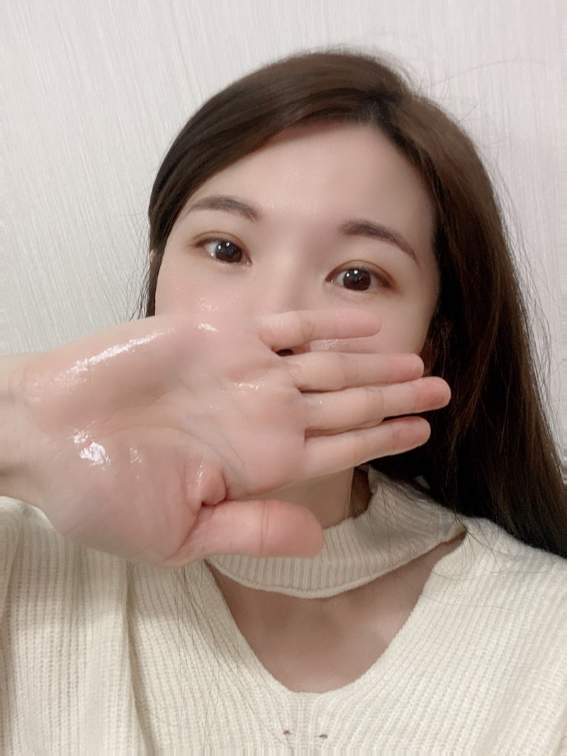 女人知己試用大隊,口碑行銷,部落客行銷,FLEUR CUI繁花萃 金萃賦活油,FLEUR CUI 金萃賦活油,繁花萃 金萃賦活油,小金瓶,舒緩疲倦的肌膚,臉部保養油,鎖水保濕,撫平細紋,天然精油香氣，可紓緩壓力,防止肌膚老化