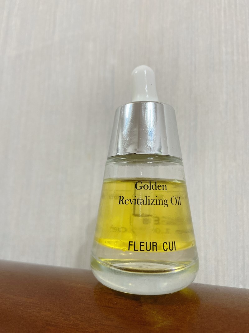 女人知己試用大隊,口碑行銷,部落客行銷,FLEUR CUI繁花萃 金萃賦活油,FLEUR CUI 金萃賦活油,繁花萃 金萃賦活油,小金瓶,舒緩疲倦的肌膚,臉部保養油,鎖水保濕,撫平細紋,天然精油香氣，可紓緩壓力,防止肌膚老化