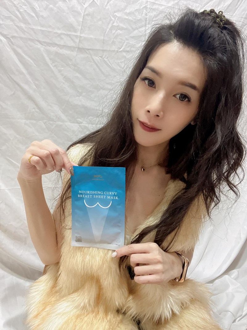 女人知己試用大隊,口碑行銷,部落客行銷,Mariana馬里亞納,豐俏深溝胸膜,頂級胸膜,惡魔美胸,美胸神器,胸部保養,產後媽媽必備,MIT科技美體品牌,石墨烯科技布膜,石墨烯胸膜