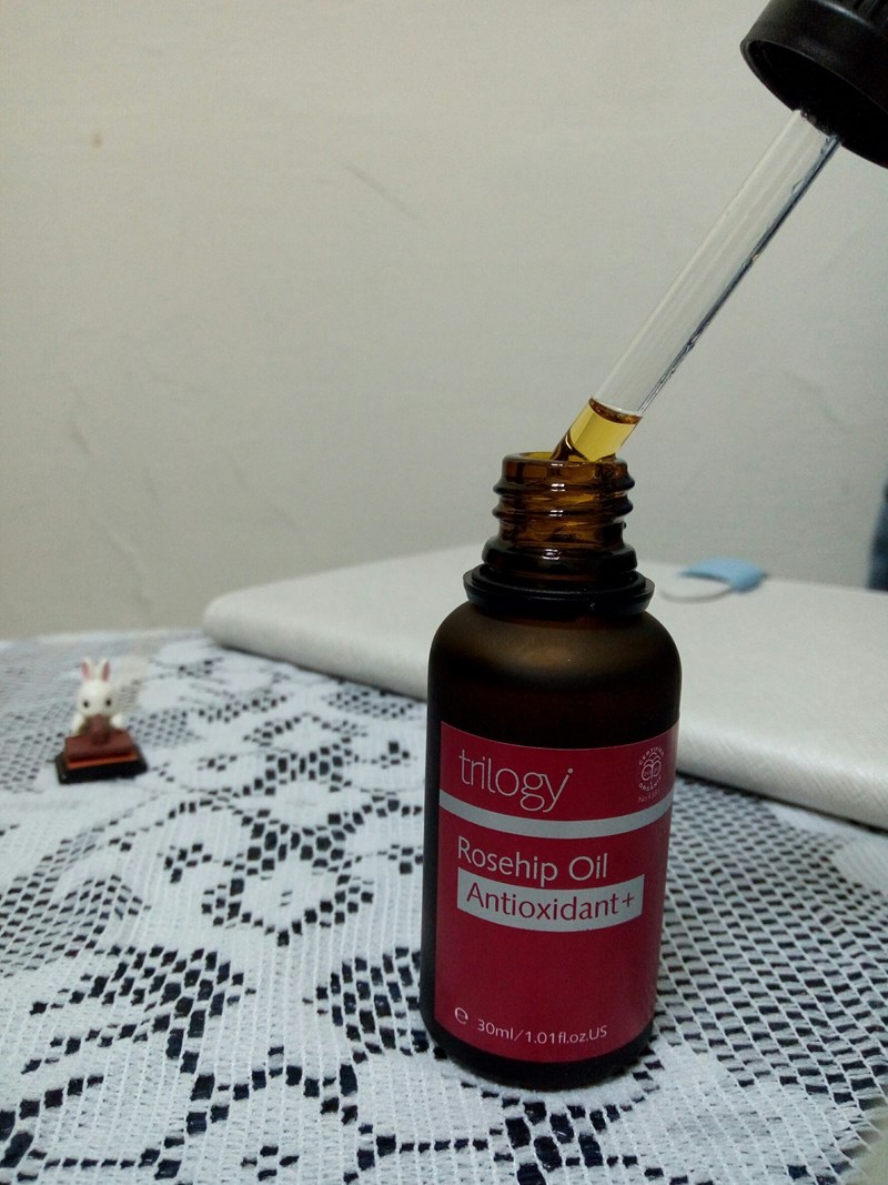 女人知己試用大隊,trilogy,紐西蘭天然有機品牌,trilogy逆齡抗老有機玫瑰果油,抗老,天然有機認證,玫瑰果油,保濕滋潤,天然萃取植物精華,淡化細紋,Rosapene專利抗老成分