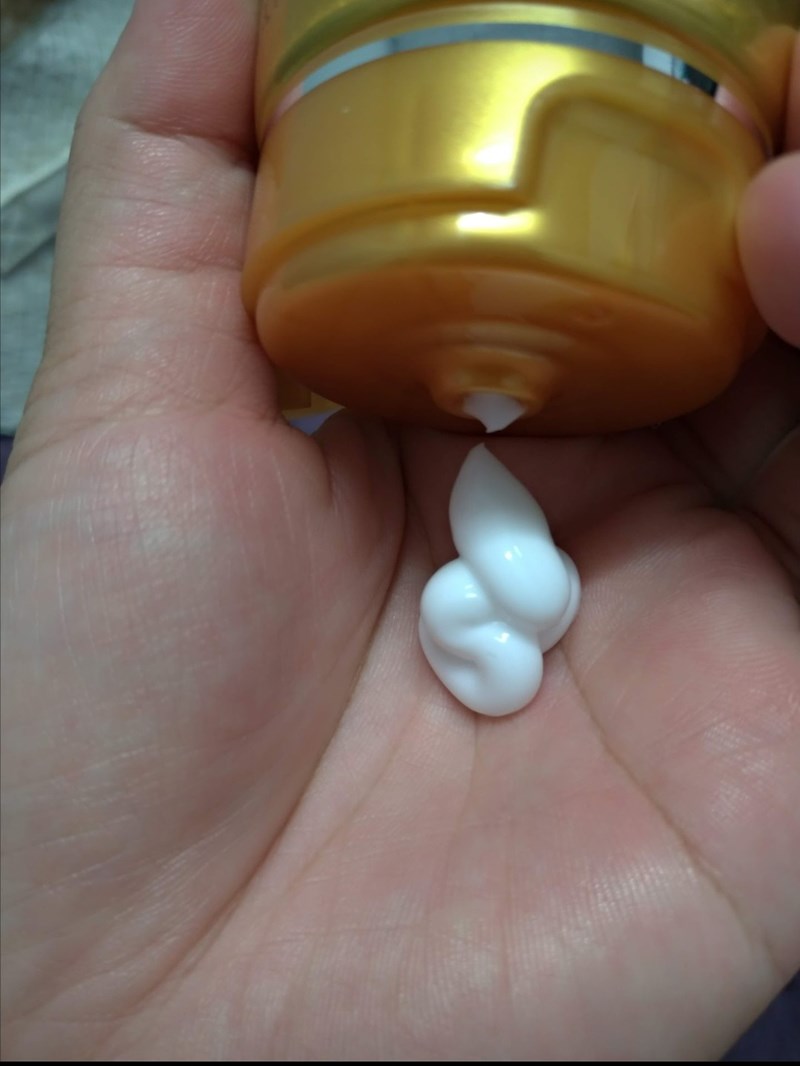 女人知己試用大隊,口碑行銷,舒妃,SOFEI,SOFEI 舒妃北海道馬油強效保濕護髮膜,馬油護髮膜,日本馬油護髮霜,北海道馬油護髮乳,馬油護髮推薦