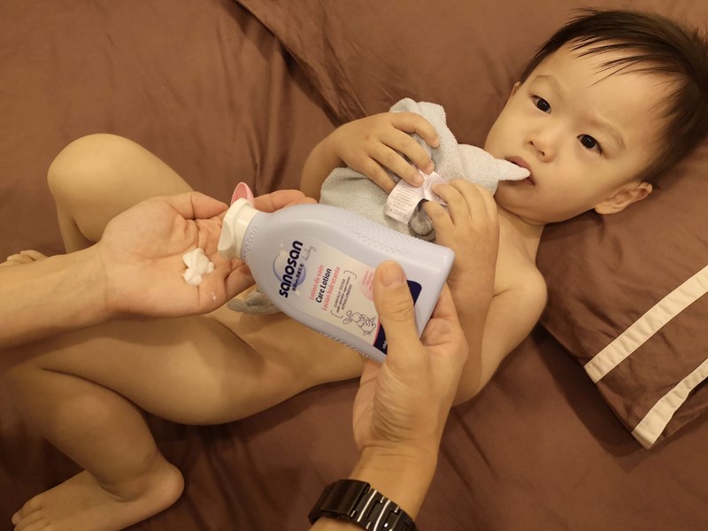 女人知己試用大隊,sanosan德國珊諾,珊諾baby潤膚乳液,珊諾保養系列正在買一送一,新生兒寶寶最適用,德國原裝進口,通過肌膚醫學測試,德國助產醫師推薦,溫和不易致敏,水解乳蛋白,有機橄欖果油,尿囊素,洋甘橘萃取物,甜沒藥,水潤零負擔,不黏膩,肌膚好吸收