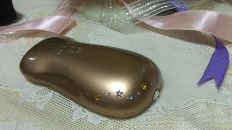 女人知己試用大隊,魔幻奇肌紅光儀,時光密碼,
BeautyCode,紅光儀/紅光機/美容儀/光療機,緊緻,Q彈,膠原自生,非侵入式,無傷口,
居家保養,撫紋,能量直達真皮層