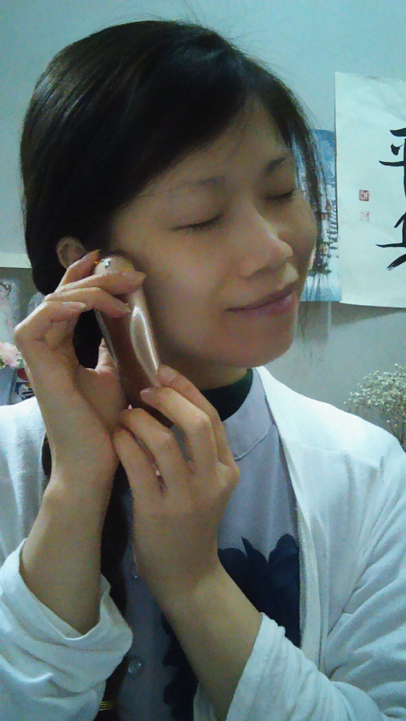 女人知己試用大隊,魔幻奇肌紅光儀,時光密碼,
BeautyCode,紅光儀/紅光機/美容儀/光療機,緊緻,Q彈,膠原自生,非侵入式,無傷口,
居家保養,撫紋,能量直達真皮層