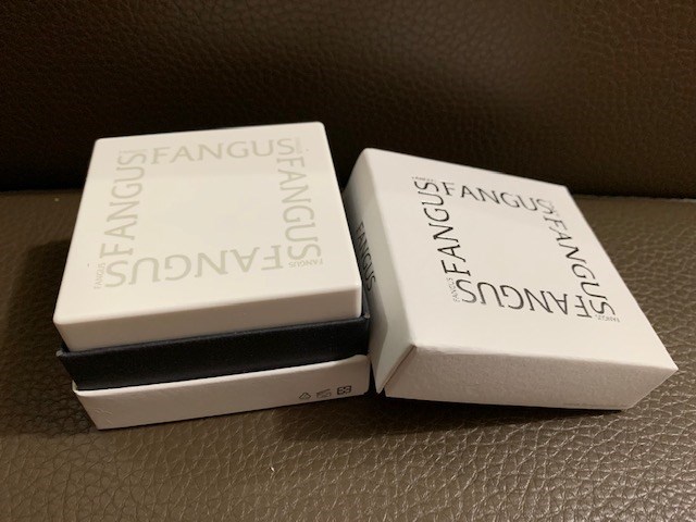 女人知己試用大隊,銀耳多醣活妍晶萃逆時凝沙凍,銀耳萃取,
植萃精華,吉拉索蘆薈萃取,祕魯人蔘根,橄欖葉萃取,
露珠草萃取液,無人工香料,不含酒精,
清爽不黏膩,保濕,柔嫩,光滑,緊實,改善暗沉
