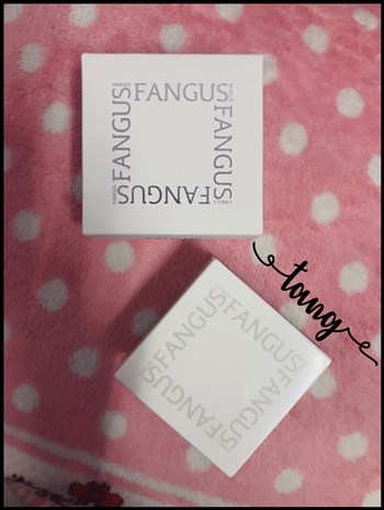 女人知己試用大隊,銀耳多醣活妍晶萃逆時凝沙凍,銀耳萃取,
植萃精華,吉拉索蘆薈萃取,祕魯人蔘根,橄欖葉萃取,
露珠草萃取液,無人工香料,不含酒精,
清爽不黏膩,保濕,柔嫩,光滑,緊實,改善暗沉
