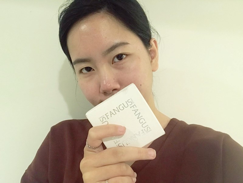 女人知己試用大隊,銀耳多醣活妍晶萃逆時凝沙凍,銀耳萃取,
植萃精華,吉拉索蘆薈萃取,祕魯人蔘根,橄欖葉萃取,
露珠草萃取液,無人工香料,不含酒精,
清爽不黏膩,保濕,柔嫩,光滑,緊實,改善暗沉
