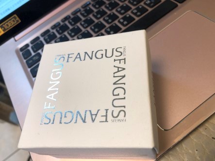 女人知己試用大隊,銀耳多醣活妍晶萃逆時凝沙凍,銀耳萃取,
植萃精華,吉拉索蘆薈萃取,祕魯人蔘根,橄欖葉萃取,
露珠草萃取液,無人工香料,不含酒精,
清爽不黏膩,保濕,柔嫩,光滑,緊實,改善暗沉
