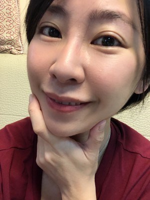 女人知己試用大隊,銀耳多醣活妍晶萃逆時凝沙凍,銀耳萃取,
植萃精華,吉拉索蘆薈萃取,祕魯人蔘根,橄欖葉萃取,
露珠草萃取液,無人工香料,不含酒精,
清爽不黏膩,保濕,柔嫩,光滑,緊實,改善暗沉
