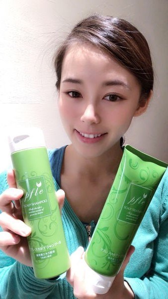 女人知己試用大隊,口碑行銷,pfle scalp洗髮精S,pfle scalp護髮素R,pfle scalp洗護組,低刺激性,植物胺基酸,綠茶萃取,水解蠶絲蛋白,純天然成分,修護分岔受損秀髮