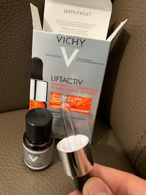 VICHY薇姿15%維他命C超導安瓶,安瓶推薦,維他命C,加強提亮